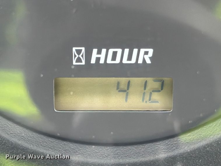 image for item YA1994 Bobcat CT2025 MFWD tractor