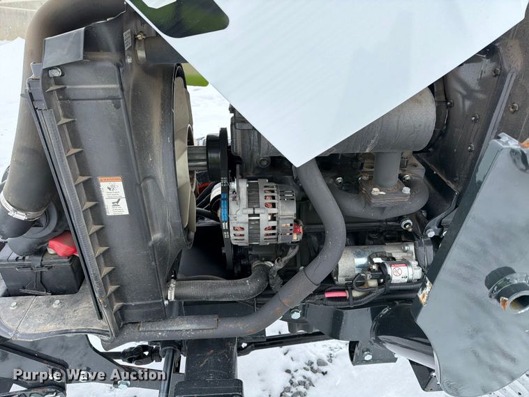 image for item YA1994 Bobcat CT2025 MFWD tractor