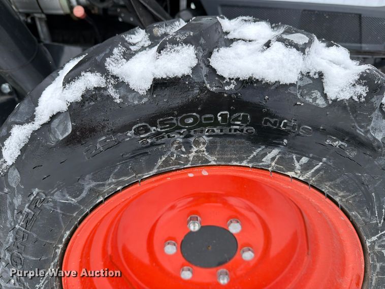 image for item YA1994 Bobcat CT2025 MFWD tractor