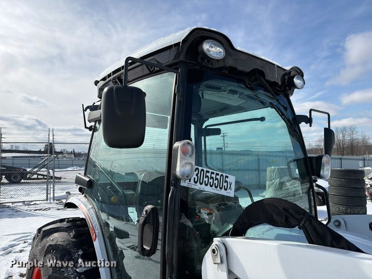 image for item YA1999 Bobcat CT4558 MFWD tractor