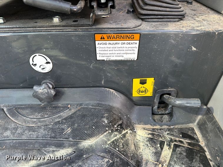 image for item YA1999 Bobcat CT4558 MFWD tractor