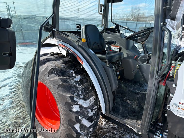 image for item YA1999 Bobcat CT4558 MFWD tractor