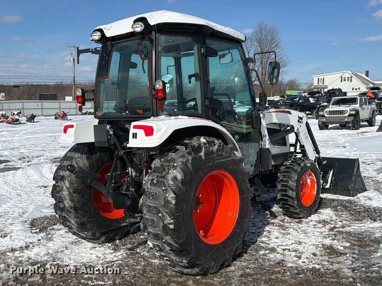 image for item YA2000 Bobcat CT5555 MFWD tractor