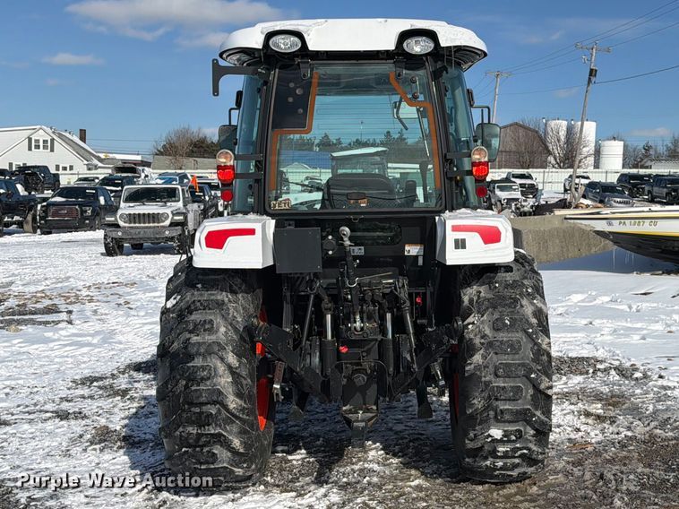image for item YA2000 Bobcat CT5555 MFWD tractor