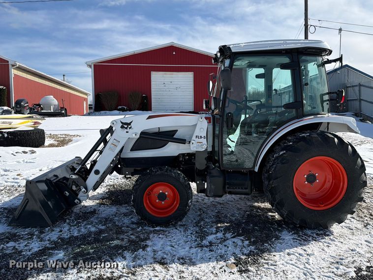 image for item YA2000 Bobcat CT5555 MFWD tractor