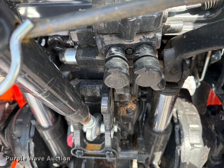 image for item YA2000 Bobcat CT5555 MFWD tractor