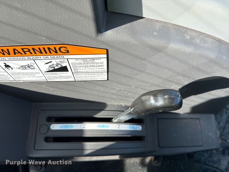 image for item YA2000 Bobcat CT5555 MFWD tractor