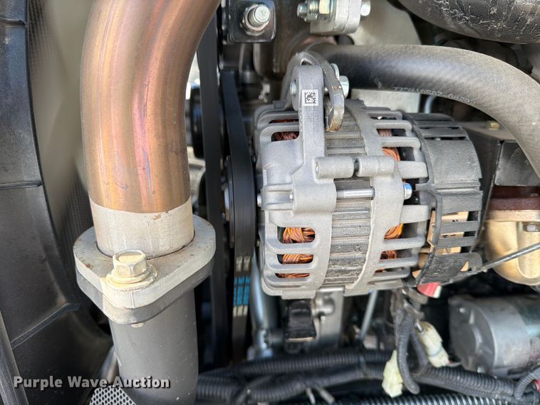 image for item YA2000 Bobcat CT5555 MFWD tractor