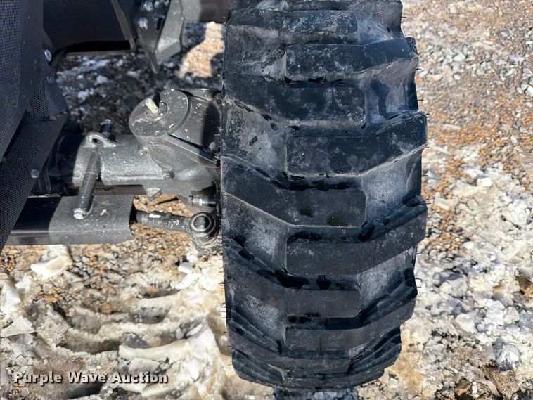 image for item YA2000 Bobcat CT5555 MFWD tractor