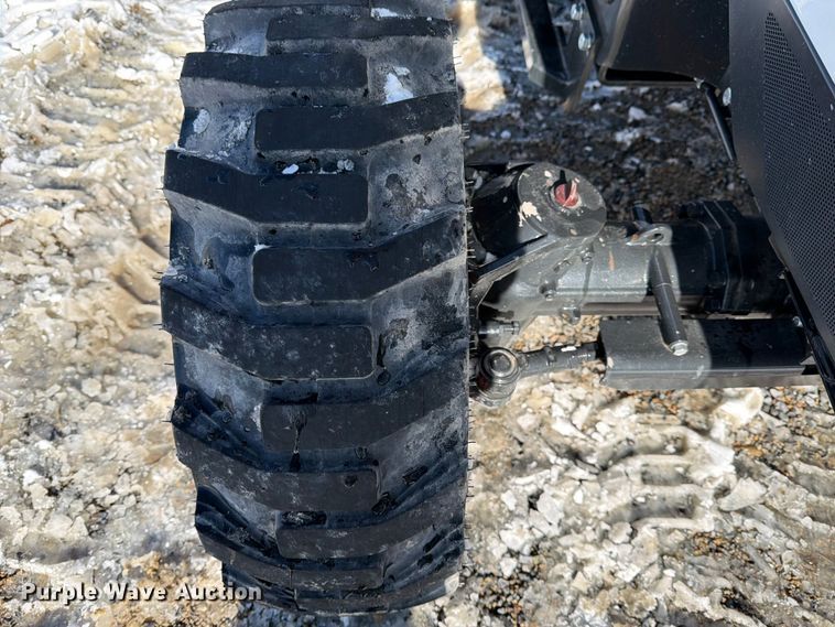 image for item YA2000 Bobcat CT5555 MFWD tractor