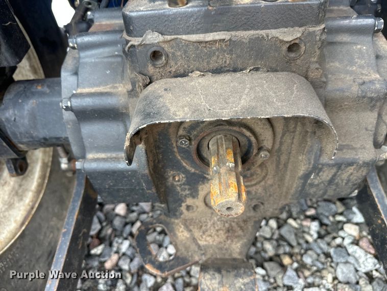 image for item YA2573 2005 New Holland TC30 MFWD tractor