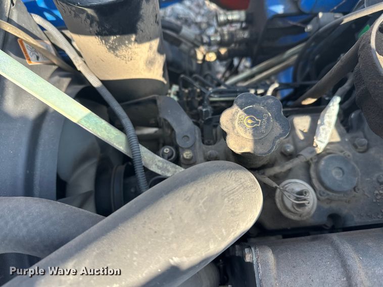 image for item YA2573 2005 New Holland TC30 MFWD tractor