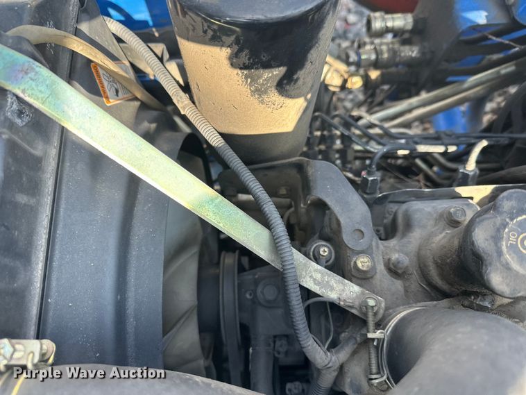 image for item YA2573 2005 New Holland TC30 MFWD tractor