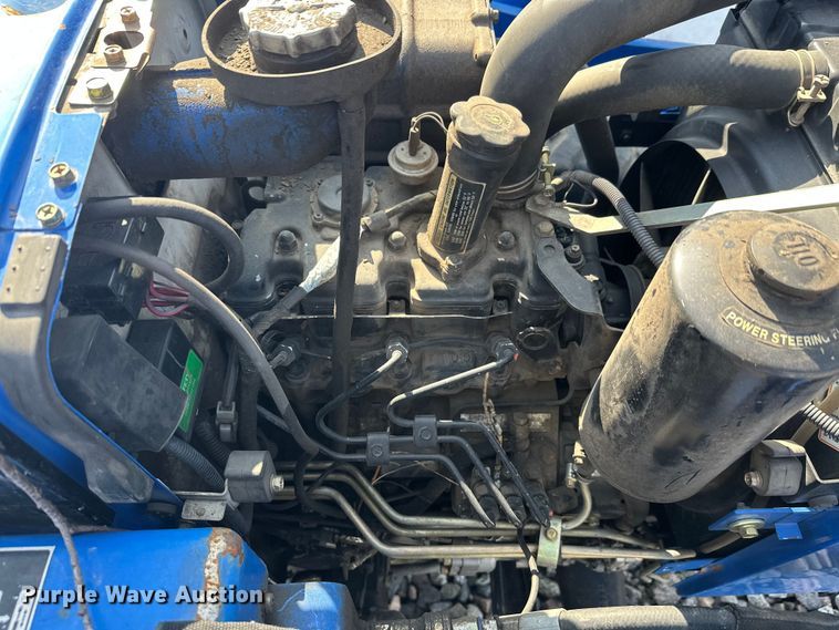 image for item YA2573 2005 New Holland TC30 MFWD tractor