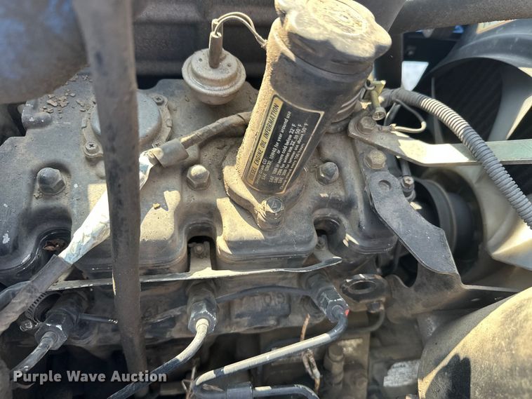 image for item YA2573 2005 New Holland TC30 MFWD tractor