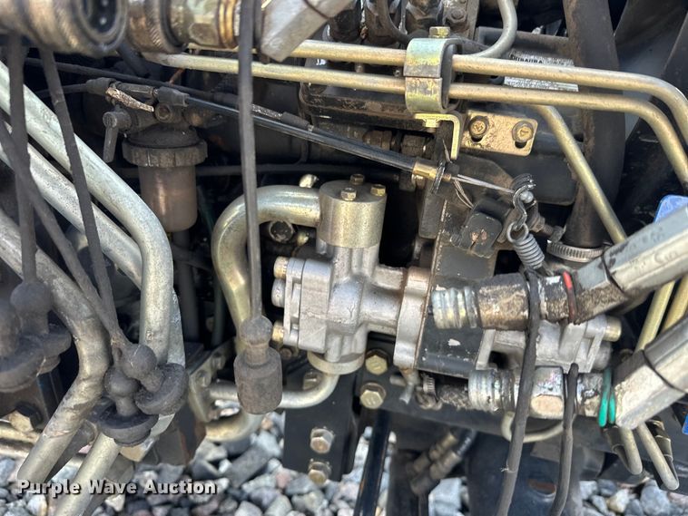 image for item YA2573 2005 New Holland TC30 MFWD tractor