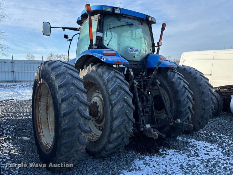 image for item YA2614 2007 New Holland T7060 MFWD tractor