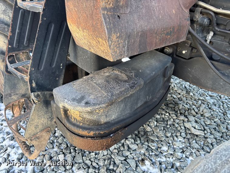 image for item YA2614 2007 New Holland T7060 MFWD tractor