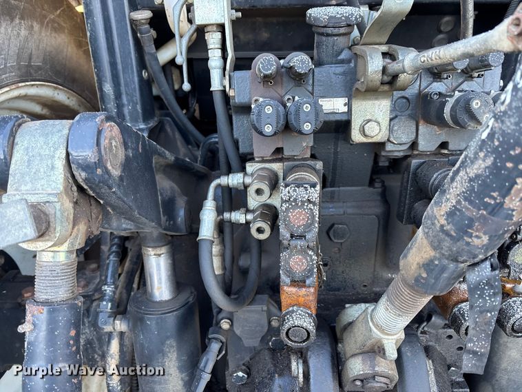 image for item YA2614 2007 New Holland T7060 MFWD tractor