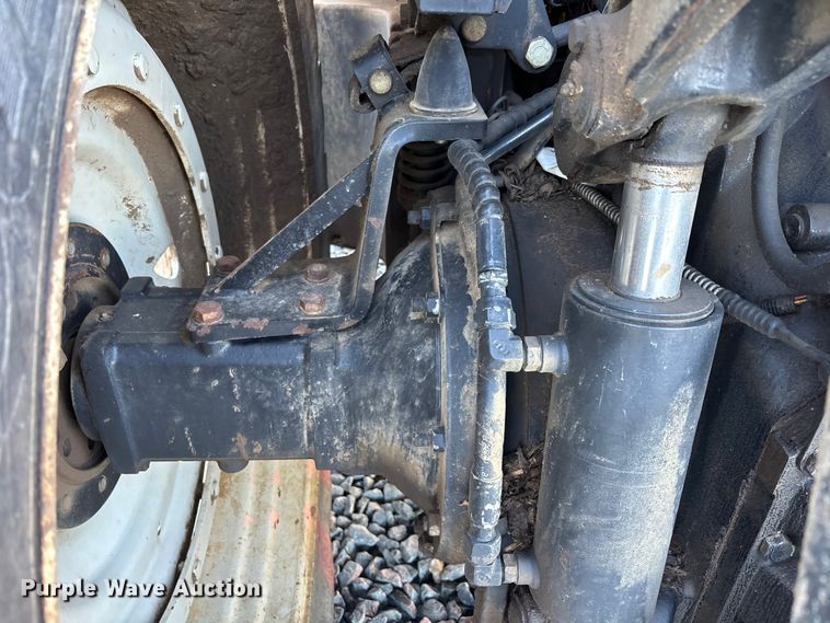 image for item YA2614 2007 New Holland T7060 MFWD tractor