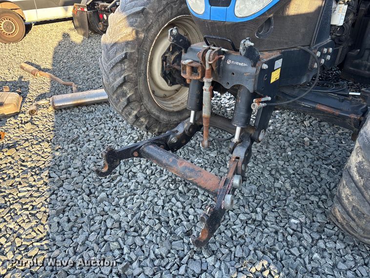 image for item YA2614 2007 New Holland T7060 MFWD tractor