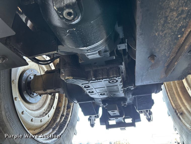 image for item YA2614 2007 New Holland T7060 MFWD tractor