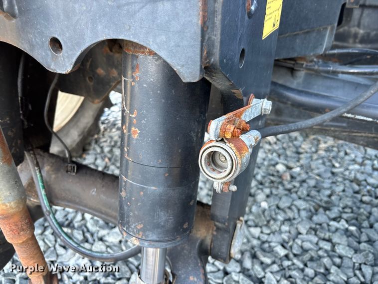 image for item YA2614 2007 New Holland T7060 MFWD tractor