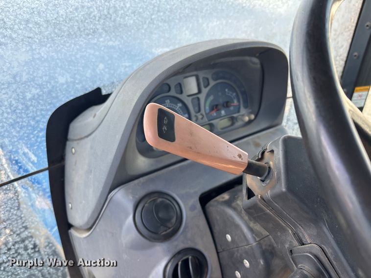 image for item YA2614 2007 New Holland T7060 MFWD tractor