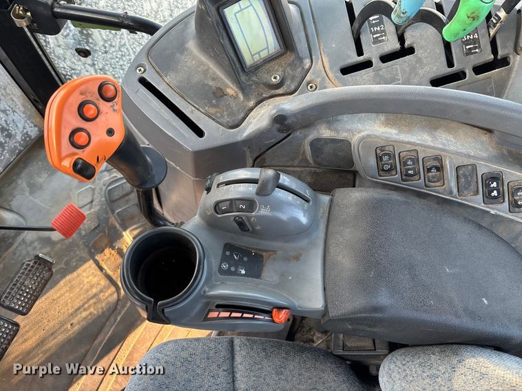 image for item YA2614 2007 New Holland T7060 MFWD tractor