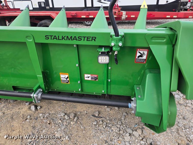 image for item YA2675 2024 John Deere C12R corn head