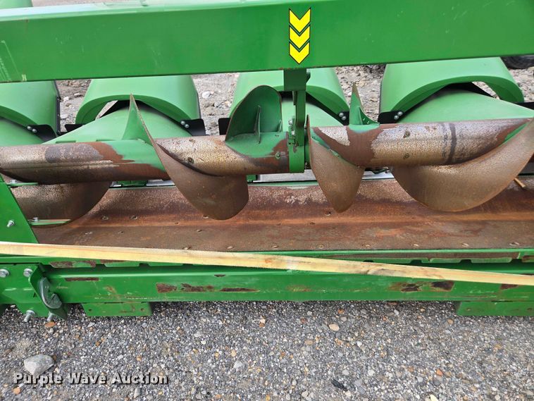 image for item YA2675 2024 John Deere C12R corn head