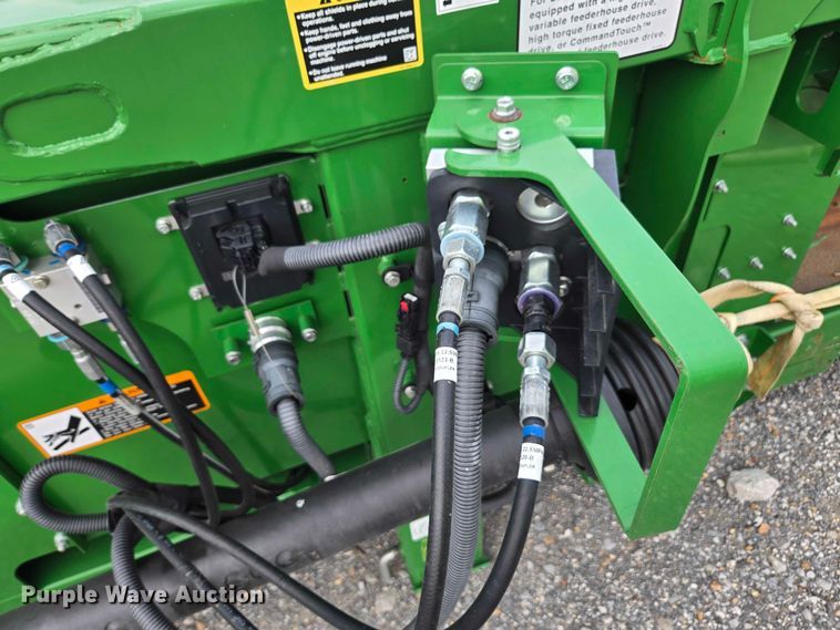 image for item YA2675 2024 John Deere C12R corn head