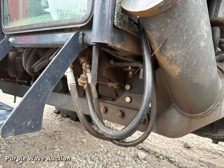 image for item YA2739 2012 Massey Ferguson MF1660 MFWD tractor