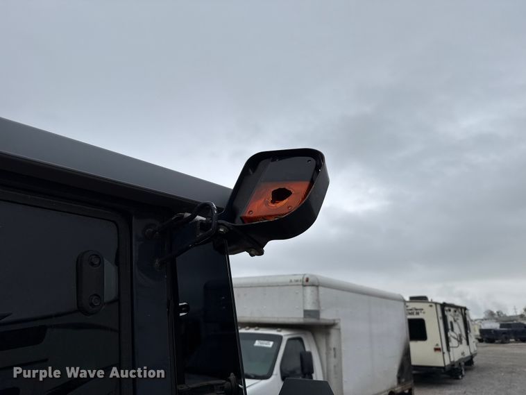 image for item YA2739 2012 Massey Ferguson MF1660 MFWD tractor