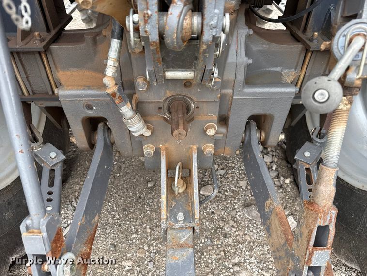 image for item YA2739 2012 Massey Ferguson MF1660 MFWD tractor