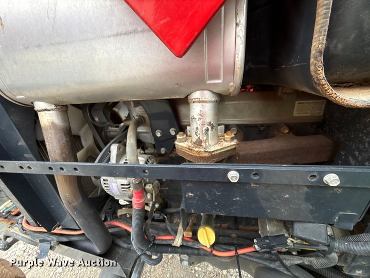 image for item YA2739 2012 Massey Ferguson MF1660 MFWD tractor