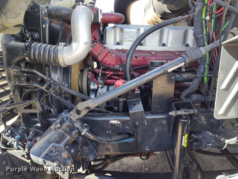 image for item BI9759 2014 Mack CXU semi truck