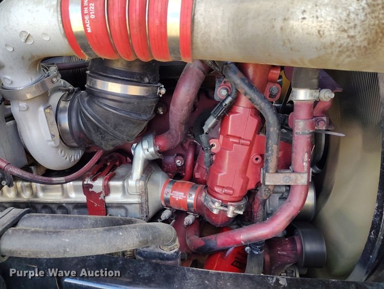 image for item BI9759 2014 Mack CXU semi truck