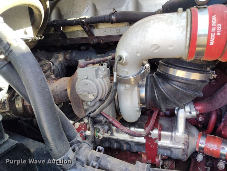 image for item BI9759 2014 Mack CXU semi truck