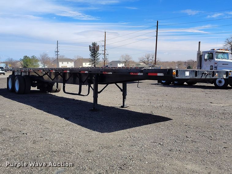 image for item BI9762 1994 Fruehauf PBA-NF2S-45N flatbed trailer