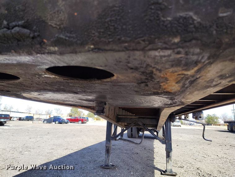 image for item BI9762 1994 Fruehauf PBA-NF2S-45N flatbed trailer