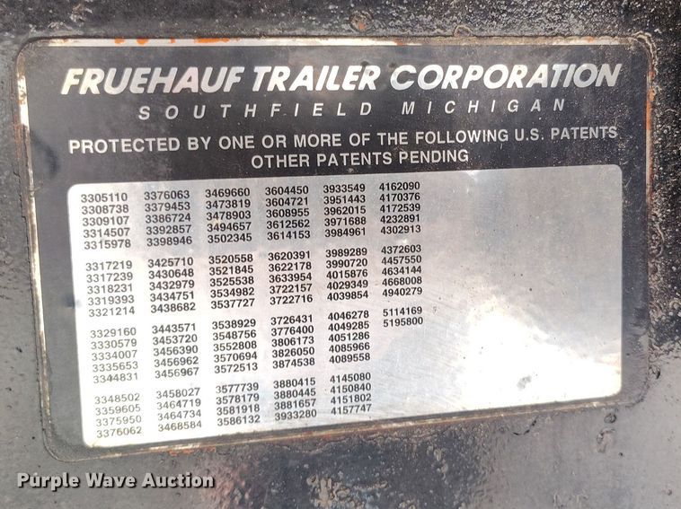 image for item BI9762 1994 Fruehauf PBA-NF2S-45N flatbed trailer