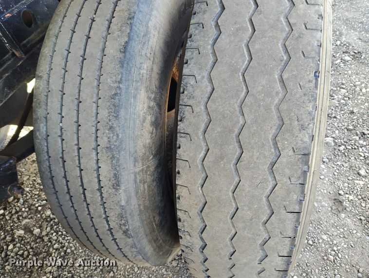 image for item BI9762 1994 Fruehauf PBA-NF2S-45N flatbed trailer