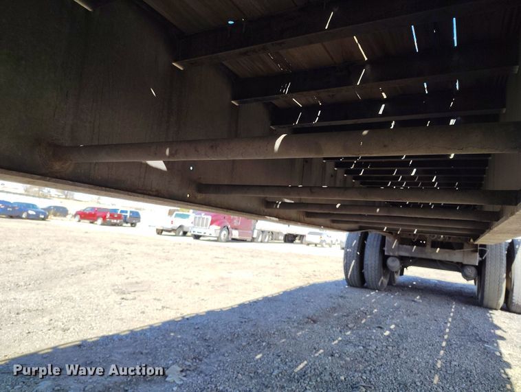 image for item BI9763 2006 Transcraft SF-650H S2 flatbed trailer