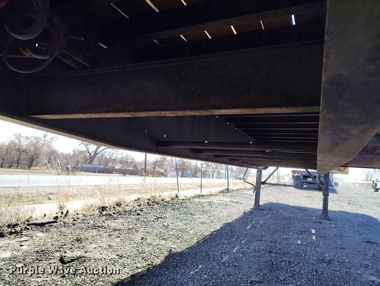 image for item BI9763 2006 Transcraft SF-650H S2 flatbed trailer