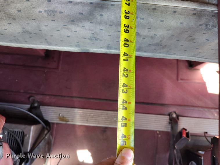 image for item BI9766 1996 International 9200 semi truck