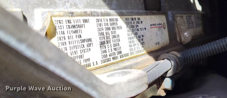 image for item BI9766 1996 International 9200 semi truck