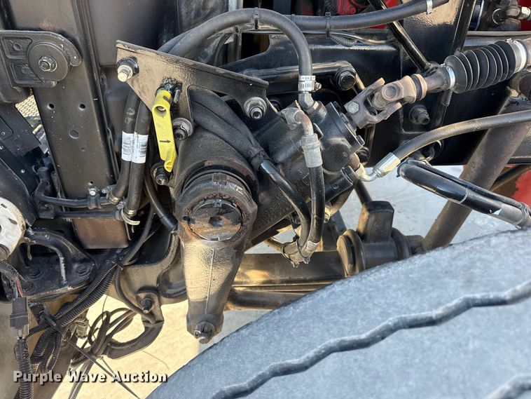 image for item DQ4338 2019 Peterbilt 389 semi truck