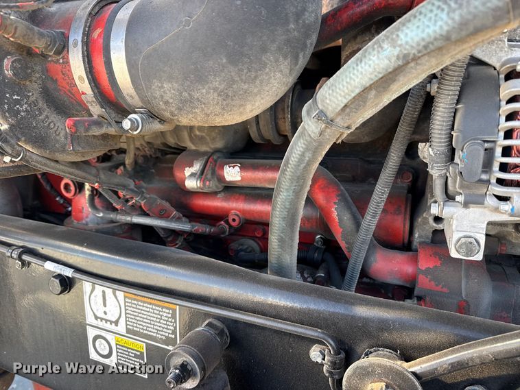 image for item DQ4338 2019 Peterbilt 389 semi truck