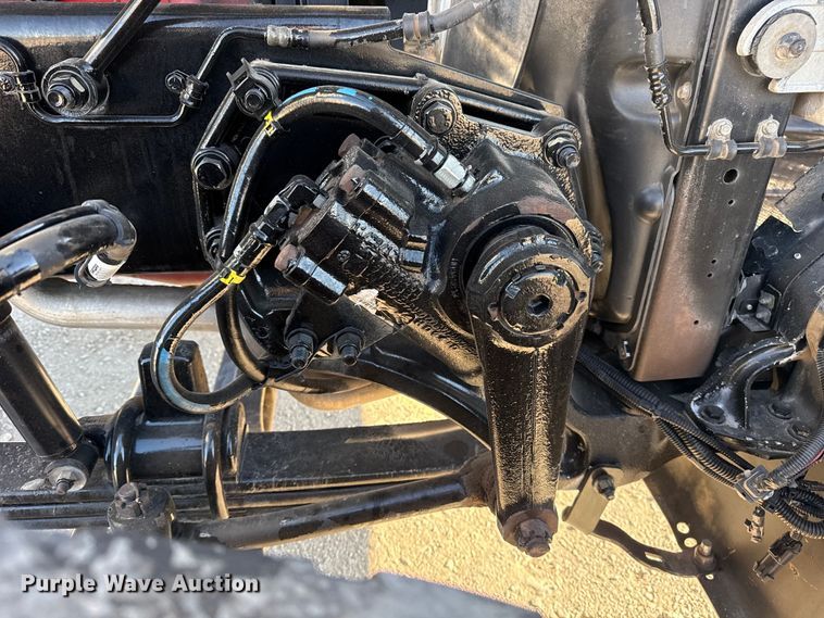 image for item DQ4339 2019 Peterbilt 389 semi truck